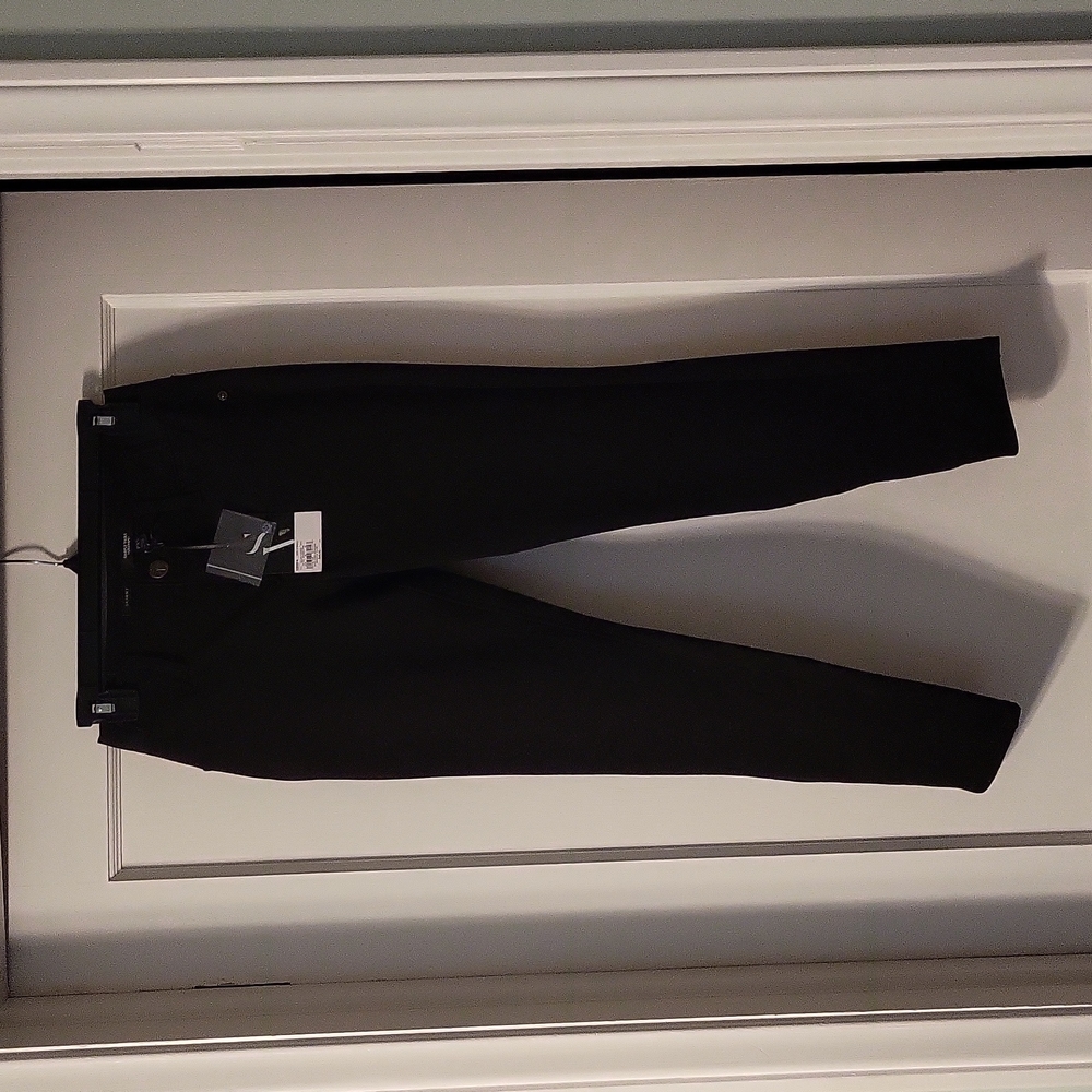 Simply Vera Wang Capri